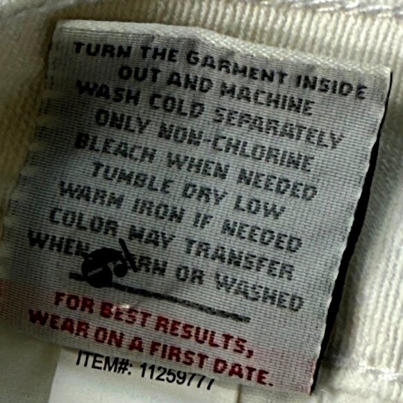 Torrid White Denim Shorts NEW Lace Up Pockets Women’s 30 - Picture 10 of 11